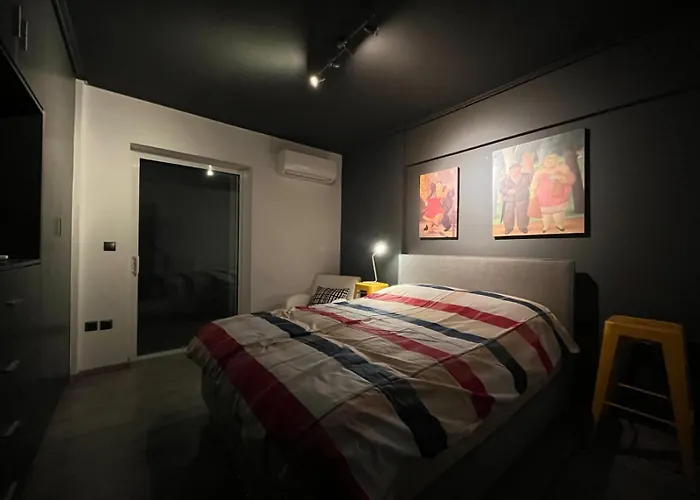H Athens 3 Bedrooms