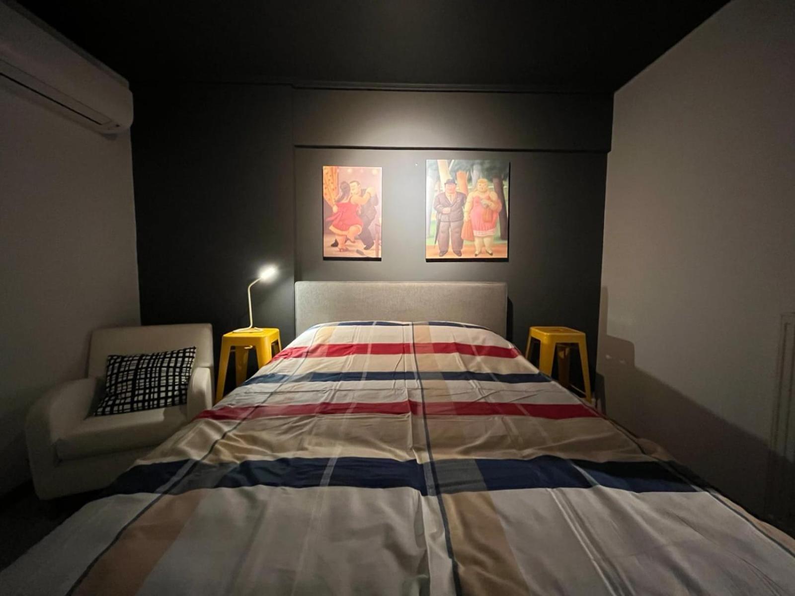 H 3 Bedrooms * Athen